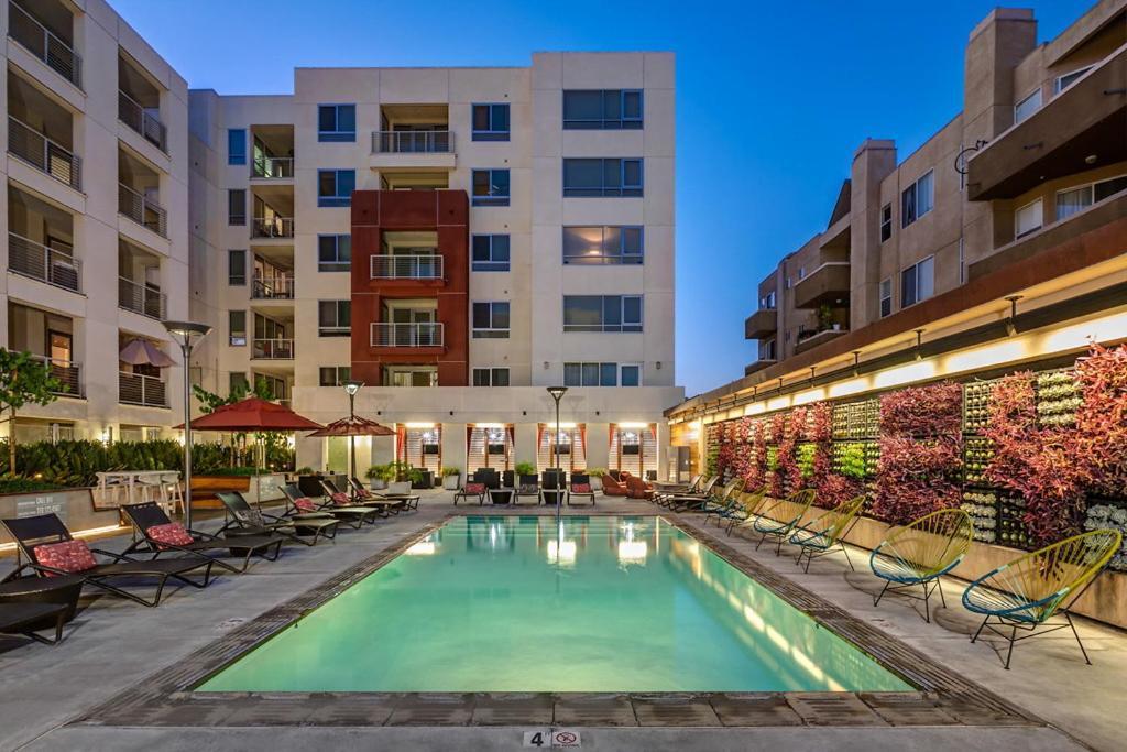 One Bedroom Gem In Weho Los Angeles Bagian luar foto